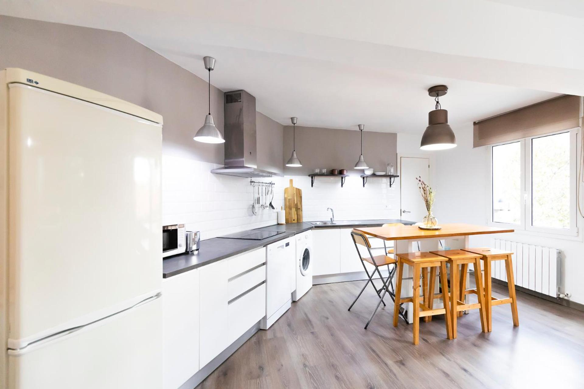 Akomodat En Apartamento Luminoso Junto Al Paseo De La Ria Bilbao Exterior foto